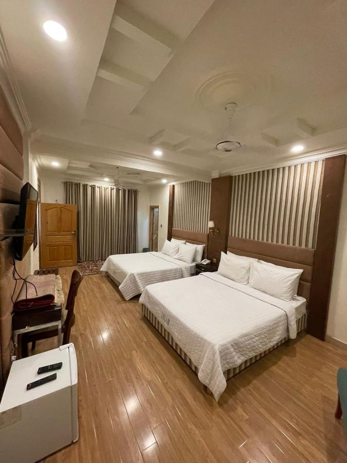 Shelton'S Rezidor House Hotel Peshawar Exterior foto